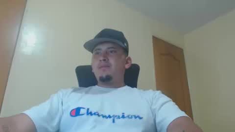 Snapshot of _jordanxxiii chatting on January 7, 2025, 4:16 pm jordan online show from January 7, 2025, 4:16 pm