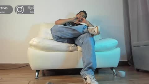 _juanes__ online show from January 5, 2025, 9:57 pm