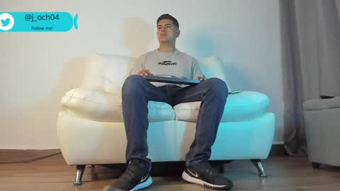 _juanes__ online show from January 7, 2025, 10:19 pm