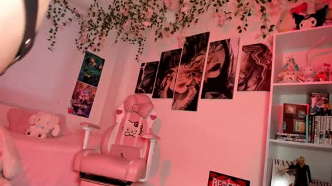 Snapshot of _julyana_ chatting on January 31, 2025, 3:33 pm JULIANA online show from January 31, 2025, 3:33 pm