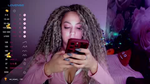 _just_a_queen_3 online show from December 15, 2024, 6:04 pm