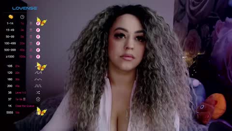 _just_a_queen_3 online show from February 24, 2025, 6:15 pm