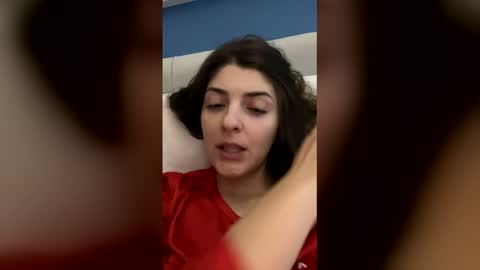 Snapshot of _just_a_simple_girl chatting on December 15, 2025, 7:51 pm _just_a_simple_girl online show from December 15, 2025, 7:51 pm