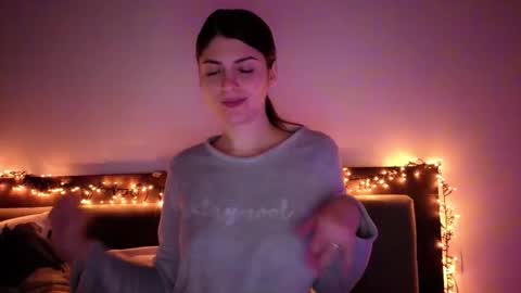 Snapshot of _just_a_simple_girl chatting on February 2, 2026, 3:22 pm _just_a_simple_girl online show from February 2, 2026, 3:22 pm