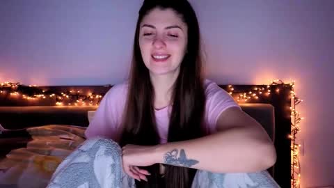 Snapshot of _just_a_simple_girl chatting on February 3, 2026, 2:11 pm _just_a_simple_girl online show from February 3, 2026, 2:11 pm