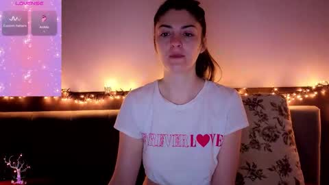 Snapshot of _just_a_simple_girl chatting on February 20, 2026, 3:14 am _just_a_simple_girl online show from February 20, 2026, 3:14 am