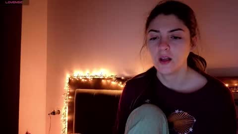 Snapshot of _just_a_simple_girl chatting on March 1, 2026, 2:57 am _just_a_simple_girl online show from March 1, 2026, 2:57 am