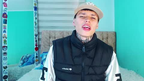 mod online show from December 4, 2025, 8:39 pm