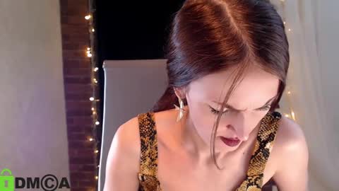  karolina online show from January 13, 2025, 6:59 pm