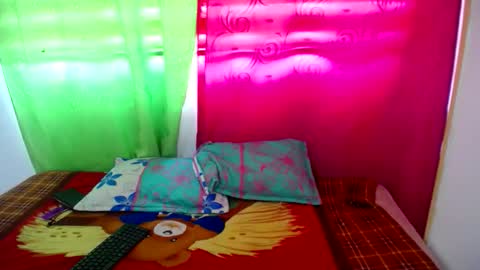 Snapshot of _katerin_love chatting on December 20, 2025, 6:48 pm kateryn online show from December 20, 2025, 6:48 pm