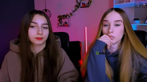 _kellykitten_ online show from March 16, 2026, 10:19 am