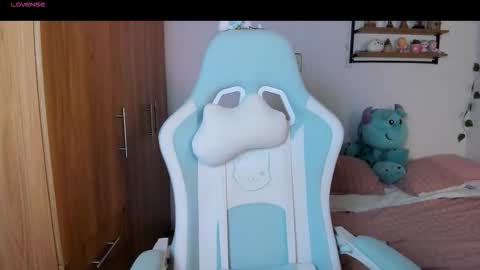 kelly online show from February 6, 2026, 2:16 am