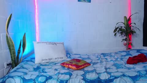 Snapshot of _kheftha_04 chatting on January 6, 2025, 10:58 pm Nucita online show from January 6, 2025, 10:58 pm