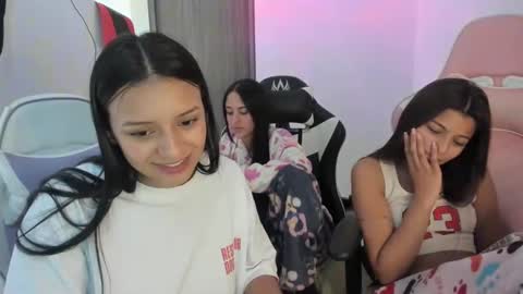 Snapshot of _khloe_sweet chatting on October 31, 2025, 5:14 pm khloe sweet online show from October 31, 2025, 5:14 pm