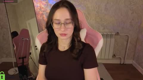 Snapshot of _kiki_angel_ chatting on February 15, 2026, 7:51 am Kiki online show from February 15, 2026, 7:51 am