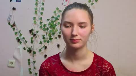 _kikiclark_ online show from February 28, 2026, 9:16 pm