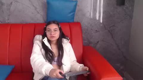 Jalina online show from December 2, 2025, 2:12 pm