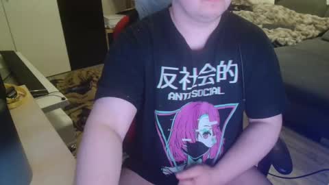 _kitsu_ online show from February 6, 2025, 4:47 pm