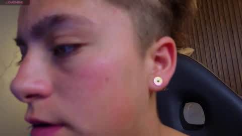 _kitten_1 online show from March 10, 2026, 9:03 am