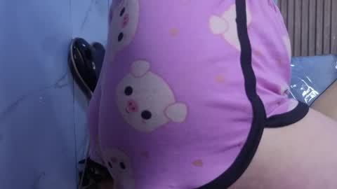 _kitten_1 online show from May 26, 2026, 3:30 pm