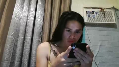 _kittieluxe online show from January 7, 2026, 5:43 am