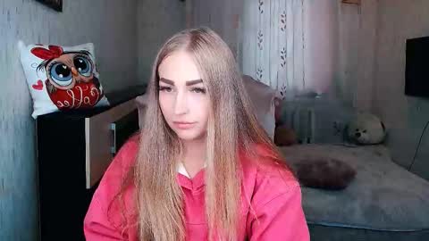 Snapshot of _kittyboo chatting on September 16, 2025, 7:09 am Aleksa online show from September 16, 2025, 7:09 am