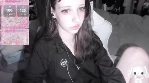  kuro  online show from March 4, 2026, 8:20 am