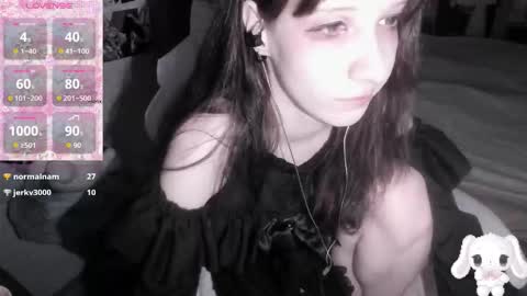  kuro  online show from March 15, 2026, 3:40 pm