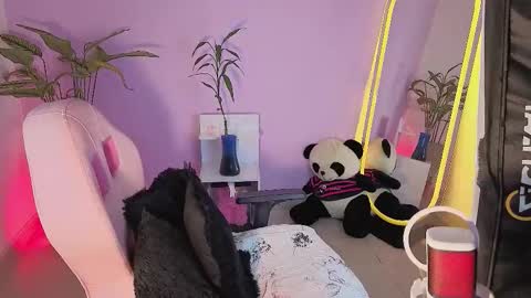 Kylie online show from September 25, 2025, 11:19 pm