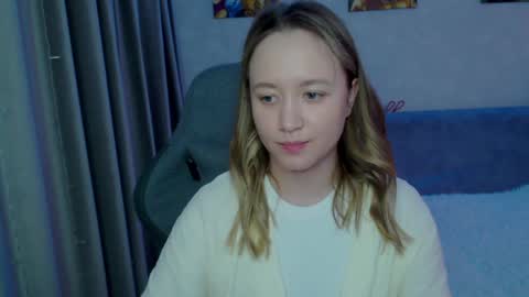 Snapshot of _lalune_ chatting on January 23, 2025, 7:51 pm _lalune_ online show from January 23, 2025, 7:51 pm