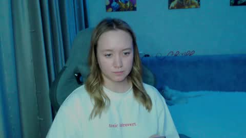 Snapshot of _lalune_ chatting on January 25, 2025, 2:14 pm _lalune_ online show from January 25, 2025, 2:14 pm