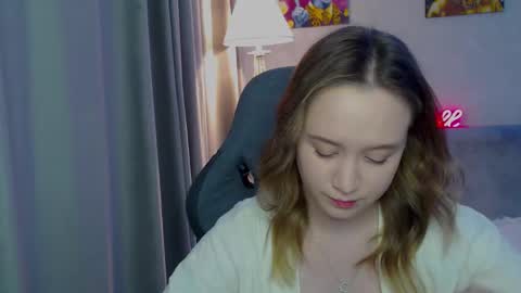 Snapshot of _lalune_ chatting on February 22, 2025, 7:03 pm _lalune_ online show from February 22, 2025, 7:03 pm