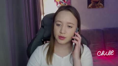 Snapshot of _lalune_ chatting on November 1, 2025, 1:24 pm _lalune_ online show from November 1, 2025, 1:24 pm