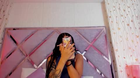 Lanna  online show from March 6, 2025, 11:58 am