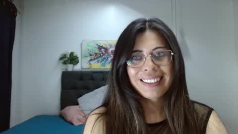 paulina  online show from December 31, 2024, 10:37 am