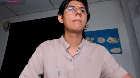 _latinsexy online show from June 21, 2026, 12:24 am
