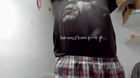 Layne online show from March 19, 2026, 11:25 am