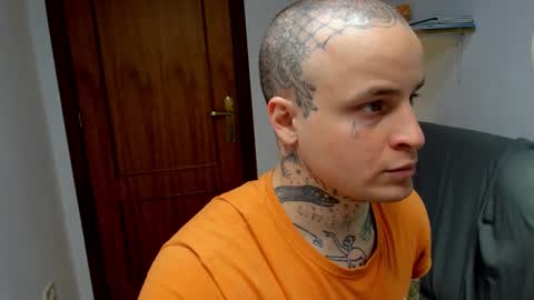 Layne online show from March 24, 2026, 10:31 am