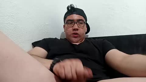 _leclerc_ online show from February 16, 2025, 6:10 pm