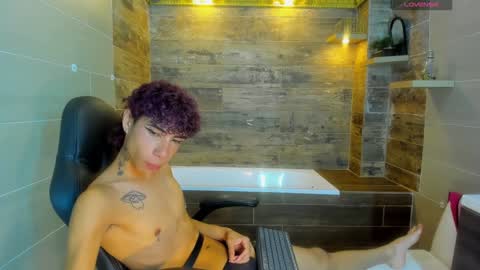 Snapshot of _lemmon_ chatting on January 11, 2025, 2:36 pm L E M M O N online show from January 11, 2025, 2:36 pm