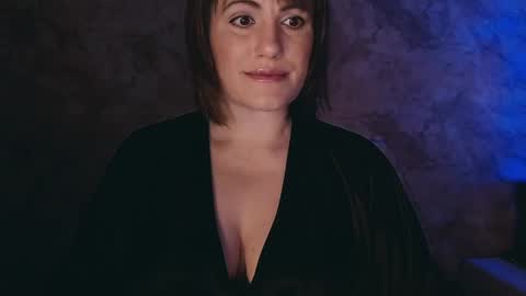 Letty online show from February 6, 2025, 9:38 pm