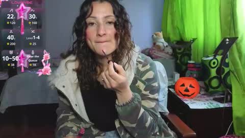 Snapshot of _lindasy_ chatting on October 14, 2025, 3:46 pm Lindasy online show from October 14, 2025, 3:46 pm