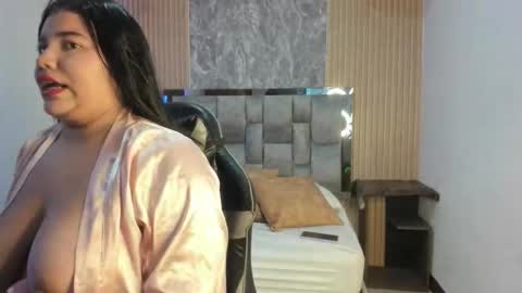 Snapshot of _liv__ chatting on February 28, 2026, 9:16 pm _liv__ online show from February 28, 2026, 9:16 pm