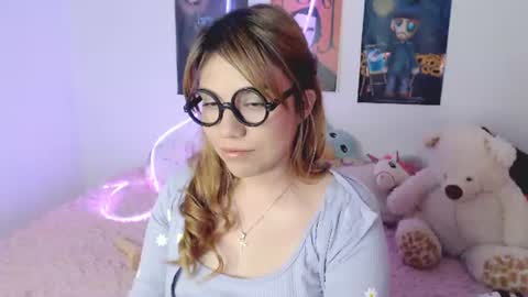 Sofia 3 online show from August 4, 2026, 3:43 am