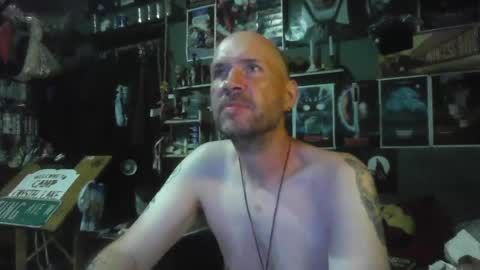 Snapshot of _longfellow chatting on July 13, 2026, 4:21 pm That guy online show from July 13, 2026, 4:21 pm