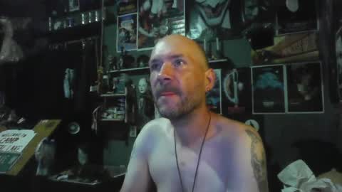 Snapshot of _longfellow chatting on July 14, 2026, 3:07 pm That guy online show from July 14, 2026, 3:07 pm