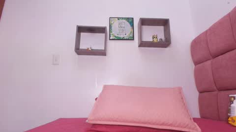 Lorrayne online show from February 14, 2025, 11:53 am