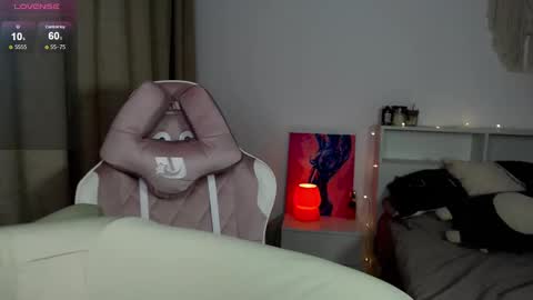 Snapshot of _loveliness_ chatting on January 27, 2025, 5:26 pm Amanda mandy online show from January 27, 2025, 5:26 pm