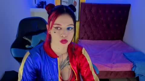 Lucia online show from October 11, 2025, 2:00 am