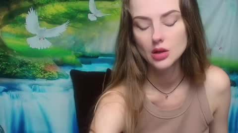 Snapshot of _lullaby_ chatting on February 15, 2025, 5:39 pm Lullaby online show from February 15, 2025, 5:39 pm